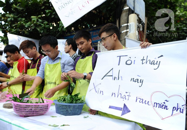 trai đẹp nhặt rau 